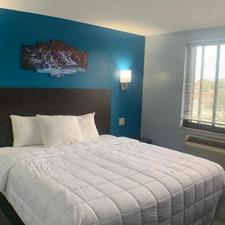 East New York Inn المظهر الخارجي الصورة