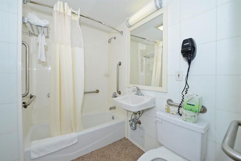 East New York Inn المظهر الخارجي الصورة